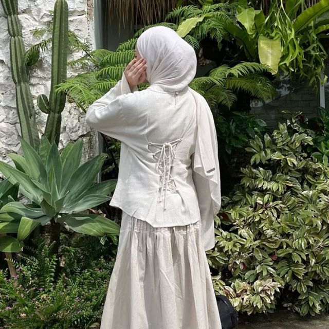 ALICE BLOUSE Atasan Wanita Tali Belakang Premium Linen Terbaru Terlaris Viral