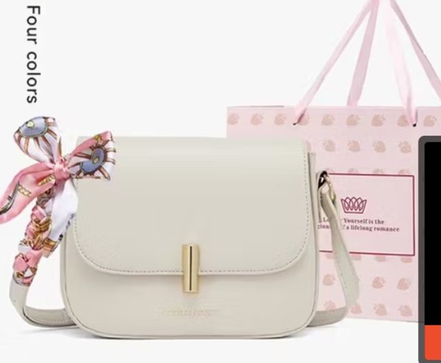 CORALDAISY Tas Wanita 2026 Tali Panjang Selempang Cantik